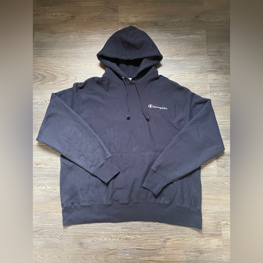 early 2000’s champion reverse weave hoodie